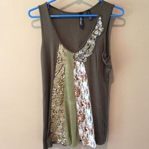 Buckle Boutique Olive Green Embroidered Tank Top Women’s Large Boho